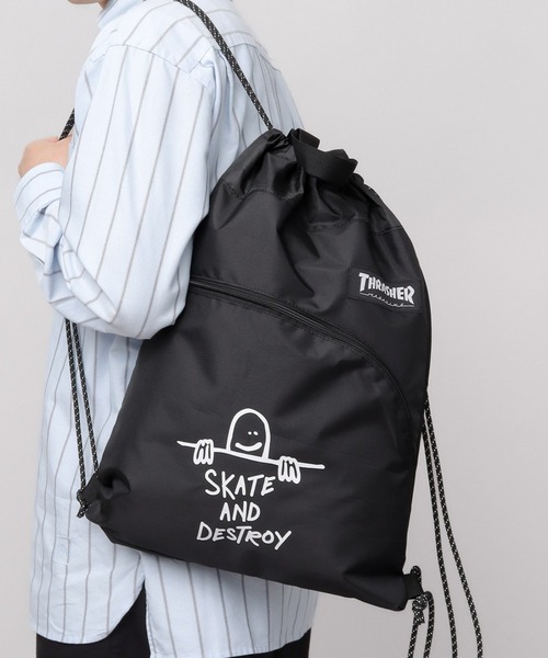 THRASHER（スラッシャー） デイバック リュック 軽量 プリントデザイン