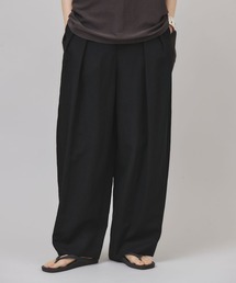 Curensology（カレンソロジー） パンツ /プレーンツータックパンツ