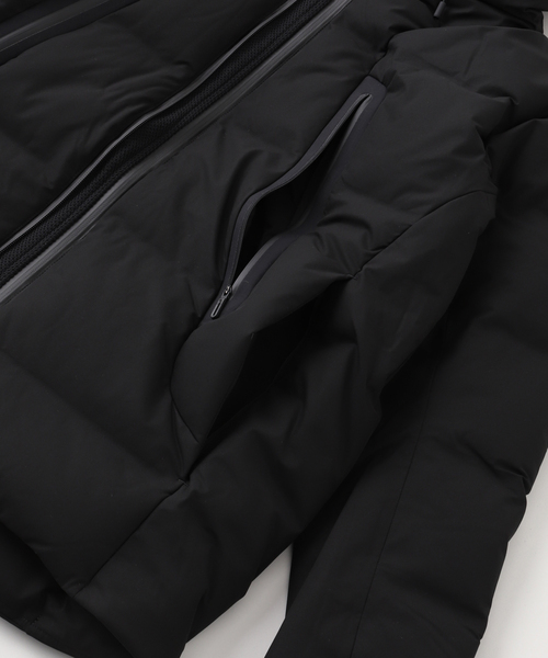 ダウンジャケット ダウン DESCENTE ALLTERRAIN / デサント オーバーサイズ“マウンテニア” メンズの画像