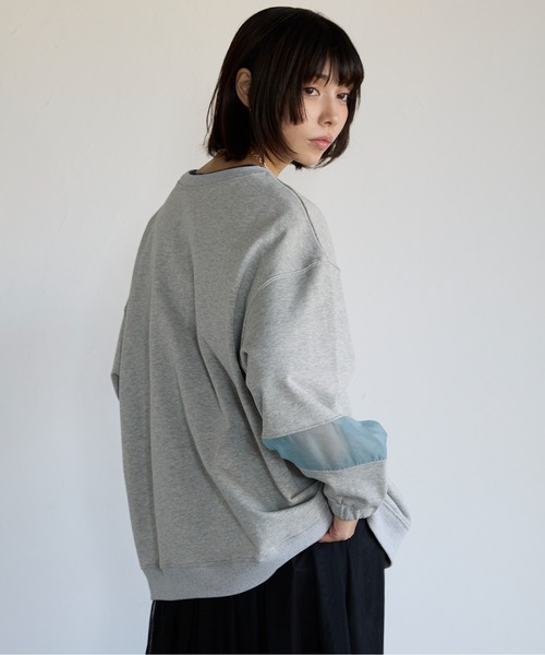 トレーナー スウェット Sweatshirt with Sheer Sleeve Details　袖シアーディティールスウェット レディース | SOTT | 06