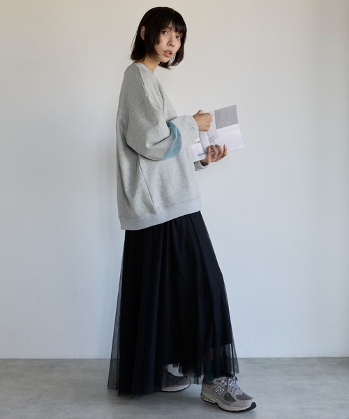 トレーナー スウェット Sweatshirt with Sheer Sleeve Details　袖シアーディティールスウェット レディース | SOTT | 08