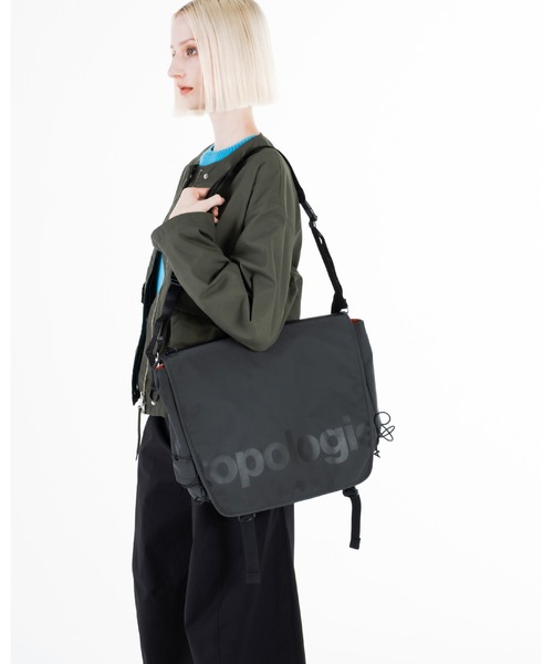Topologie メッセンジャーサコッシュラージバッグ Messenger Sacoche Large メッセンジャーサコッシュラージ