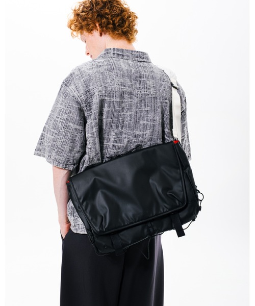 topologie サコッシュ バッグ 鞄 ブラック 黒 Flat Sacoche Large フラット サコッシュ ラージ / Black