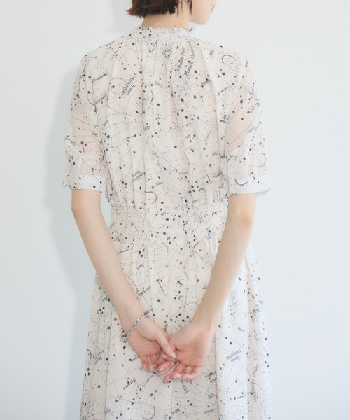 トラノイスタンドカラーワンピース定価27,500円 Paradise Picnic ワンピース TRANOI. starsignスタンドカラー