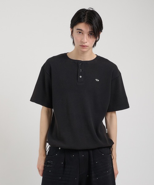 Perushu tシャツ ワッフルヘンリーネックワンポイント刺繍Tシャツ