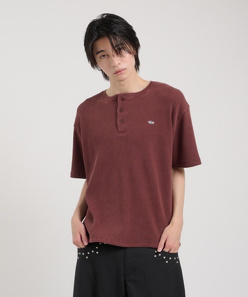 Perushu tシャツ ワッフルヘンリーネックワンポイント刺繍Tシャツ
