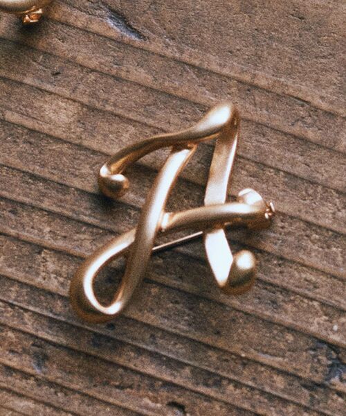【美品】Tiffany&Co. イニシャル M ブローチ シルバー925 ティファニー ブローチ イニシャル エム m ピンバッチ シルバー