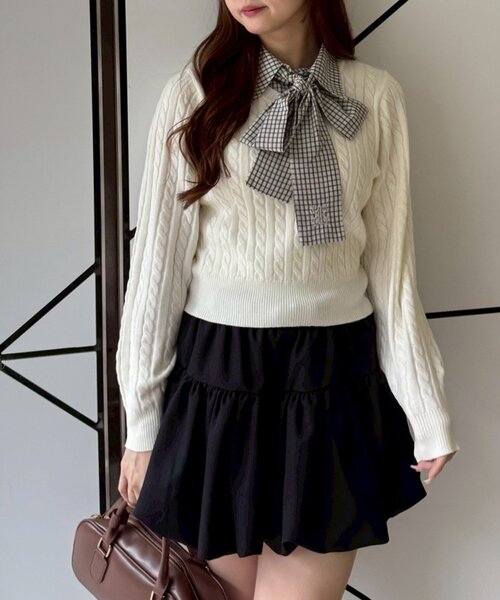 continuer de NICE CLAUP ニット セーター リボンタイケーブルニット