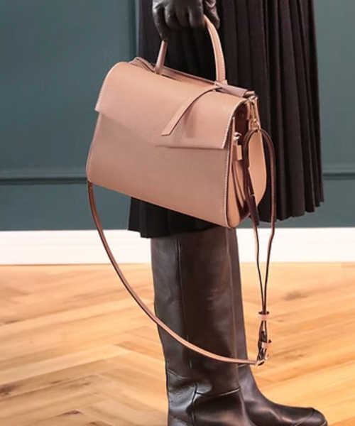 mica della valle（ミカデラヴァッレ） ショルダーバッグ バッグ