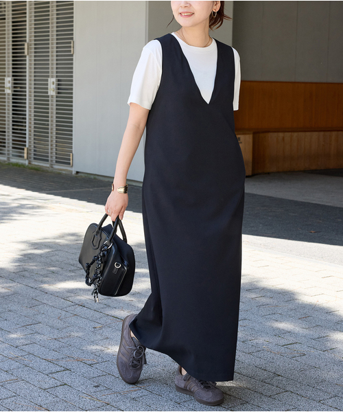 journal standard luxe/ＴツイルVネックワンピース ブラック JOURNAL STANDARD LUXE（ジャーナルスタンダード ラックス）の「ツイル