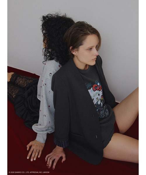 sanrio（サンリオ） tシャツ HELLO KITTY×Ameri DAMAGE LONG TEE