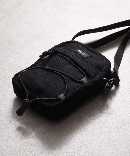 HUF（ハフ） ショルダーバッグ 「HUF/ハフ」CORDUROY BOWERY SIDE BAG 