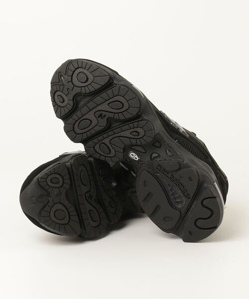 「New Balance」 ローカットスニーカー 23.5糎 黒いこと レディース