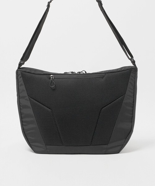SALOMON（サロモン） ショルダーバッグ 「Salomon」ACS SHOULDER BAG
