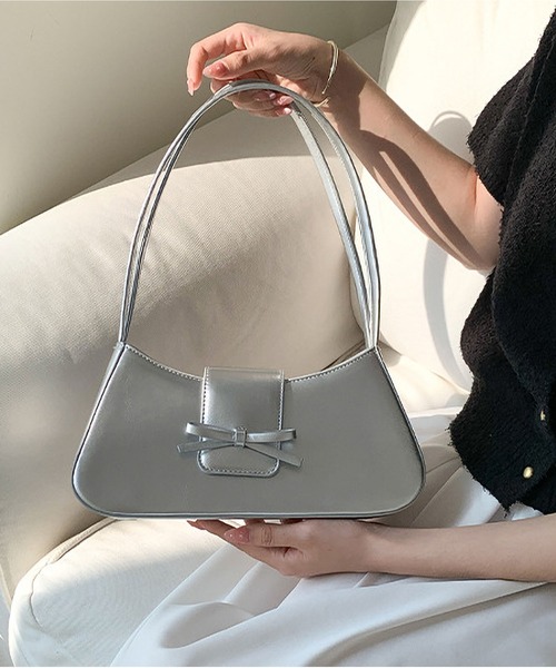 LA VORAGINE（ラ ヴォラジネ） ショルダーバッグ バッグ リボン付き