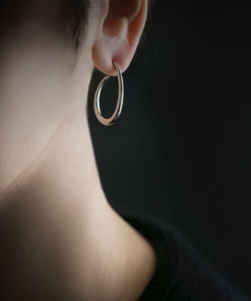 IRIS47（イリスフォーセブン） ピアス 「IRIS47」curving pierce 