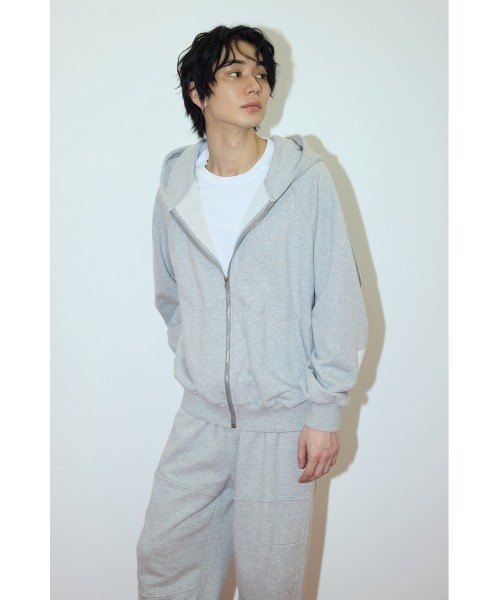 Rパッチ付きユニセックススウェットトップス T.GRY rienda Rパッチ付きユニセックススウェットトップス T.GRY