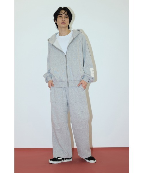 RINNU ロゴスウェットトップス＆パンツ BEIGE ハーフZIP襟ロゴスウェットトップス｜INGNI(イング) 公式通販
