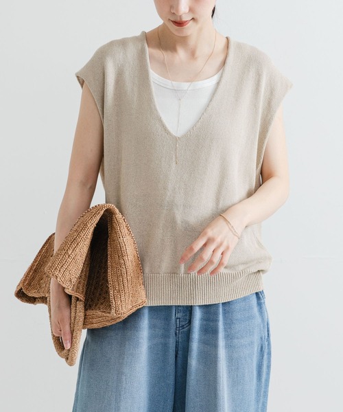 ほふこさん　ebure ライトシルクコットン Vネックベスト　サイズ38 ほふこさん ebure ライトシルクコットン Vネックベスト サイズ38