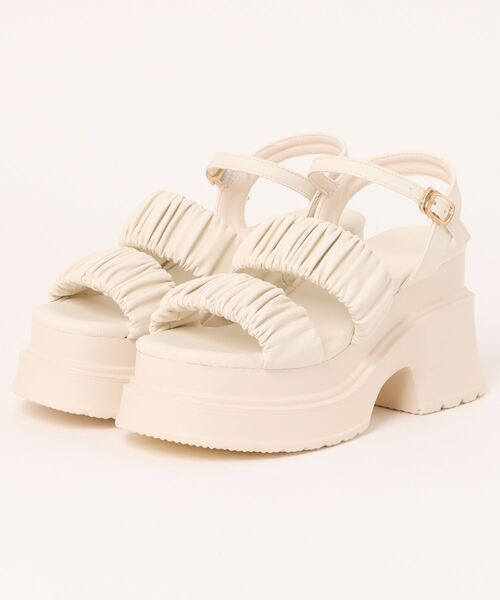 【スエード生地でelegant度合いup♡】CHANEL サンダル Elegant Sandals | CHANEL