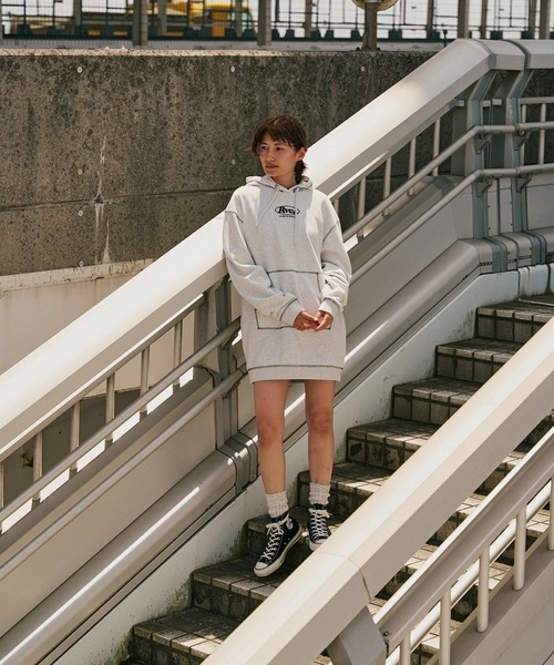 【イデアルールーチェ】コットンティアードワンピース 新品‼️ イデアカッサー 付き イデアルールーチェ】コットンティアードワンピース 新品‼️ イデア