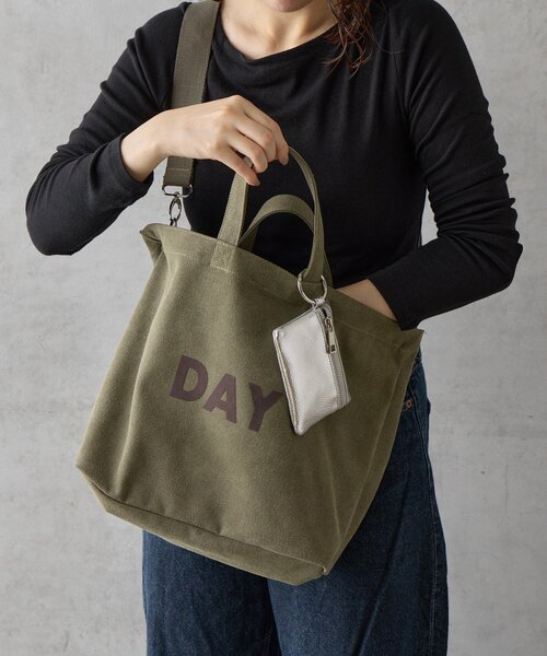 buddix ロゴトートバッグ BIRTHDAY BAR（バースデイバー） トートバッグ キャンバスフロッキー