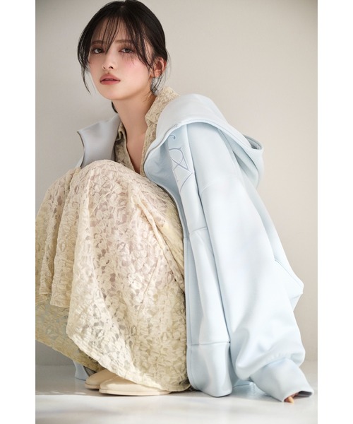 TICCA Vネック ニットベスト TICCA / ティッカ】ラメ2WAYニットベスト