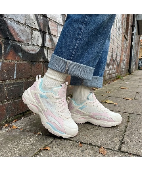 FILA（フィラ） スニーカー RAY TRACER レディース メンズ : ZOZOTOWN 