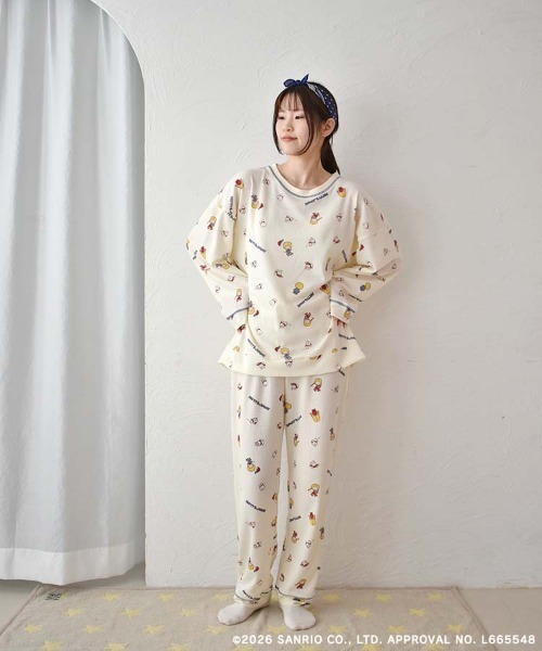 【未使用美品】北欧暮らしの道具店 ルームウェアセット パジャマ　アイボリー sanrio（サンリオ） パジャマ ルームウェア パティ＆ジミーワッフル