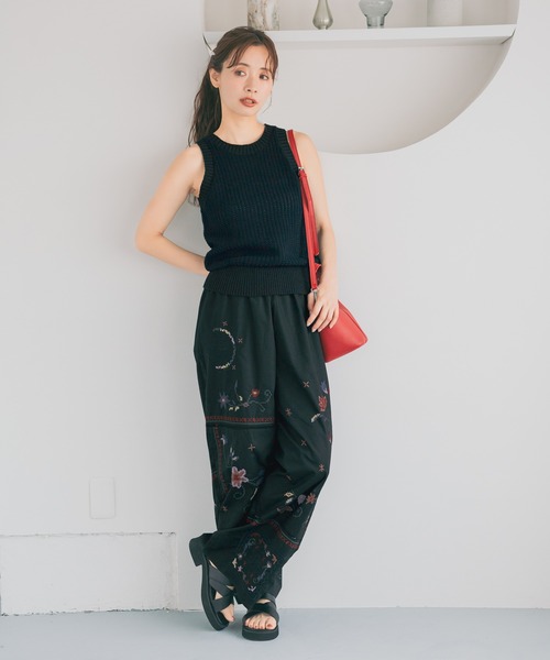 ワイドパンツ パンツ レトロ花刺繍イージーパンツ　679001 レディースの画像