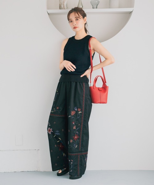 ワイドパンツ パンツ レトロ花刺繍イージーパンツ　679001 レディースの画像