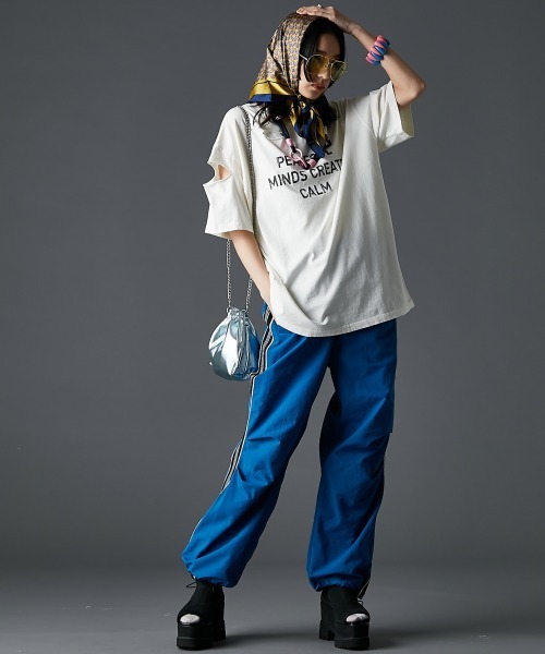 「GEVS.」 「SMILELAND」半袖Tシャツ 4L キナリ レディース_画像9