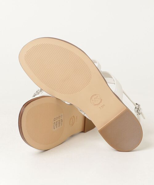 【新品未使用品】マイケルコース　レディースサンダル　ホワイト MICHAEL KORS（マイケルコース） フラットサンダル 7.5 ホワイト