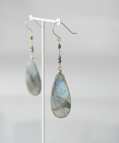 anq. ピアス 「anq.」K18/K14GF・ドロップカットピアス(エメラルド 