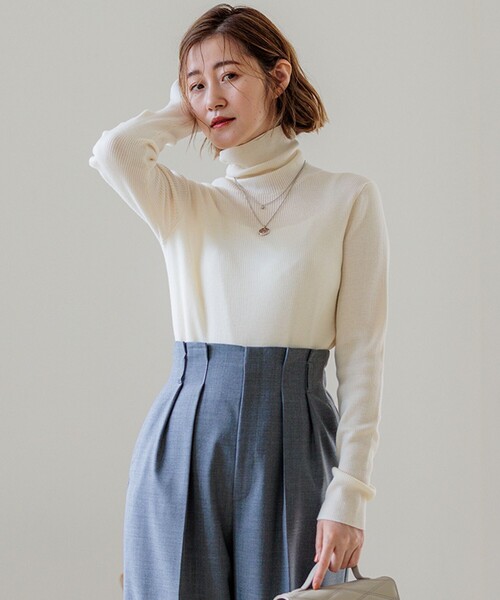 タグ付き✨23区 ニジュウサンク　ニット　ウール　タートル　ボタン　44 タグ付き✨23区 ニジュウサンク ニット ウール タートル ボタン 44