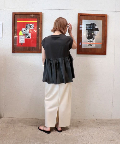 今季新作　美品　バックティアードカットソー Jines tシャツ バックティアードデザインカットソー レディース
