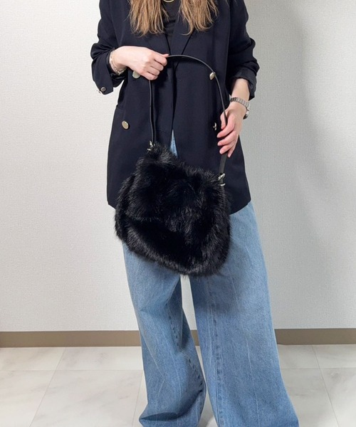 lus.（ラスドット） ショルダーバッグ バッグ フェイクファー