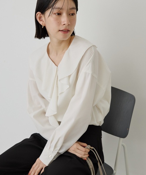 ❤️ ★Alice olive2020新作　新品  白柄ブラウス 大人の上品さと美シルエット、可愛らしさのバランスが絶妙な“アリス