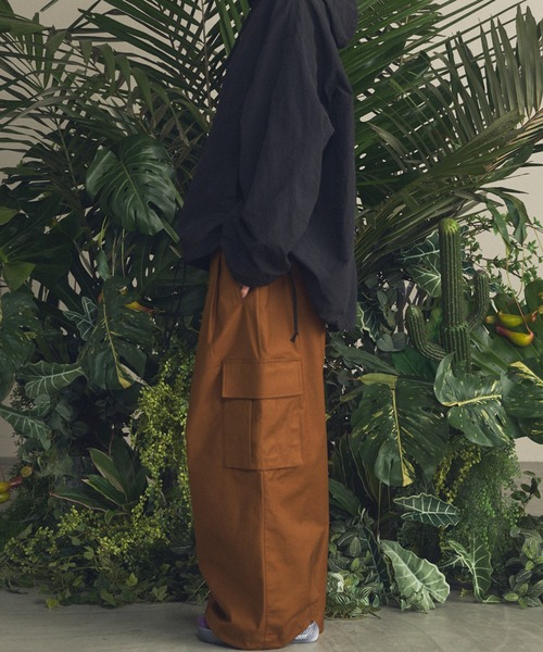 MAISON SPECIAL（メゾンスペシャル） カーゴパンツ 「UNISEX」Back
