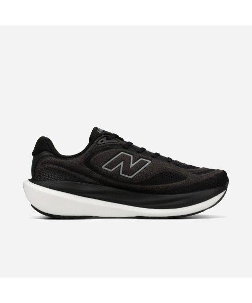 美品New Balance 1080 v15 ブラック メンズ25.5cm2E New Balance（ニューバランス） スニーカー NEW BALANCE 1080 V15