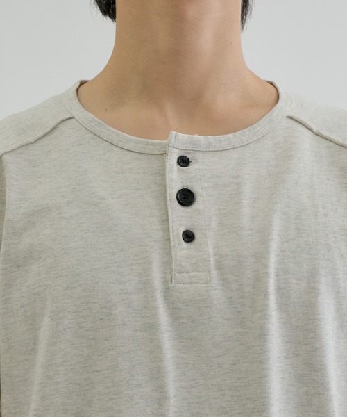ヘンリーネック tシャツ Slant line cut-off henly tee / スラント