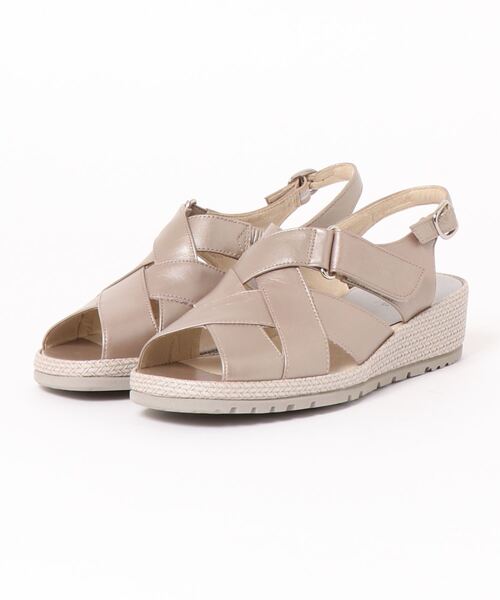 美品☆ pedala ペダラ バックストラップサンダル 22センチ シボ加工 ペダラ レディース サンダルのおすすめ人気商品一覧 通販