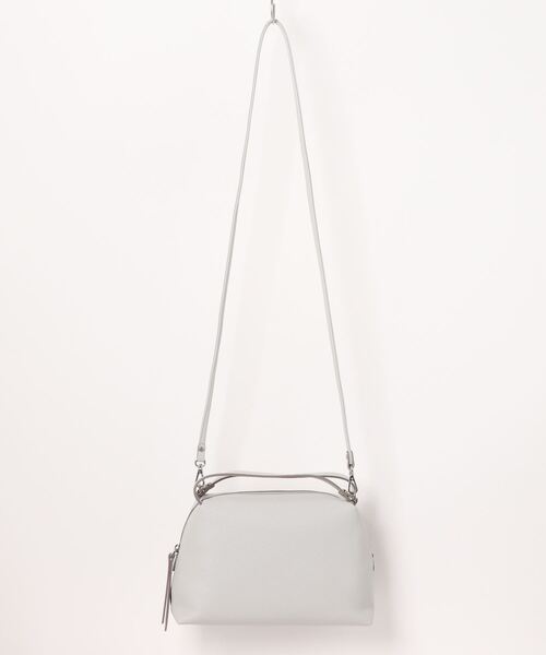 GIANNI CHIARINI アイボリー ショルダーバッグ GIANNI CHIARINI（ジャンニ キアリーニ） ショルダーバッグ バッグ