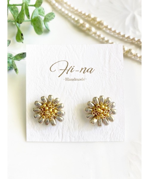 マーガレットハウエル フラワー・花 ベビーパール シルバー ピアス レディース flower♥フラワー【公式】のピアス通販