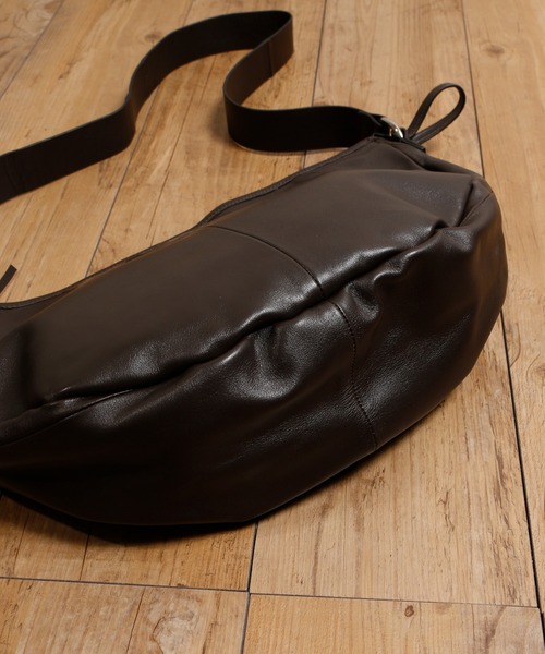 BICASH メンズ ショルダーバッグ シボ革 レザー メッセンジャーバッグ ビカーシ BICASH レザーショルダーバッグ （BLACK） -靴