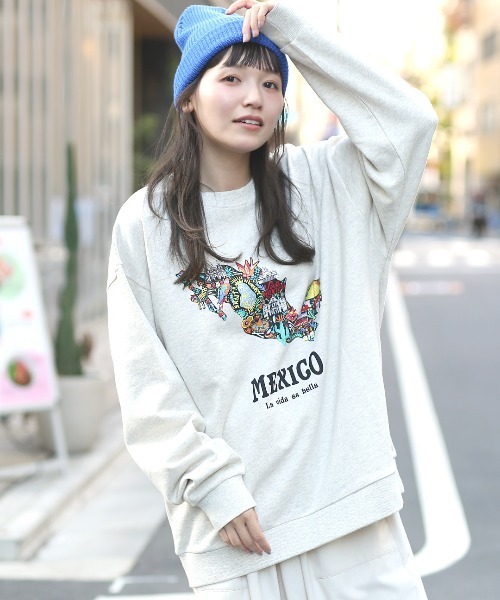 美品 CHAI スウェット L チャイ マナ カナ ユウキ ユナ トレーナー 美品 CHAI スウェット L チャイ マナ カナ ユウキ ユナ