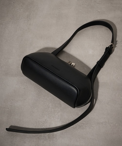 【アドカラム】FIGRE BODYBAG【ADD CULUMN】 FIGRE BODYBAG / ADD CULUMN (アドカラム)