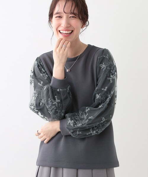 DRESKIP（ドレスキップ） tシャツ 大人上品 お袖チュール刺繍 切替