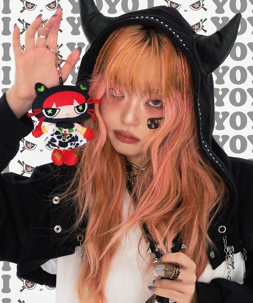ジス　JISOO SHUMON キーホルダー　イエロー オンライン限定商品】 ジス JISOO SHUMON キーホルダー イエロー