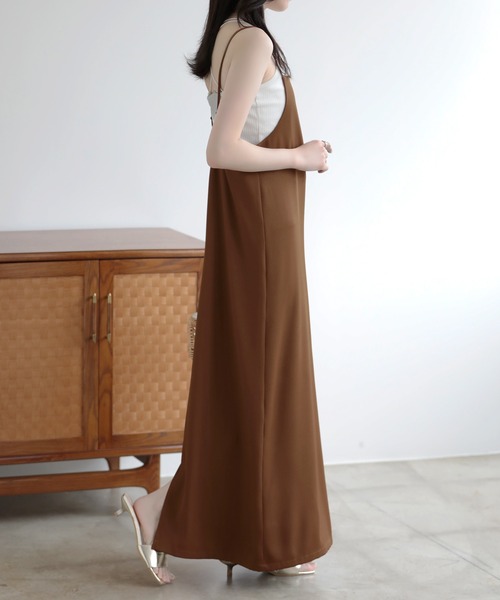 SUNFLOWER EIGHT（サンフラワーエイト） ワンピース バックスリット